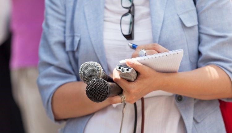 El papel de la mujer en el periodismo y los medios de comunicación