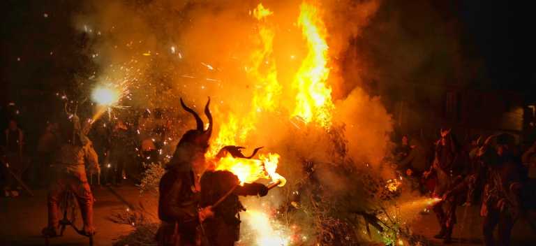 Presentació del llibre: «Festes, Tradicions i Costums A Mallorca»